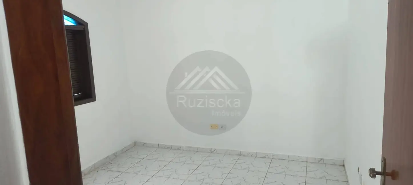 Foto 9 de Casa com 2 quartos à venda, 125m2 em Itanhaem - SP