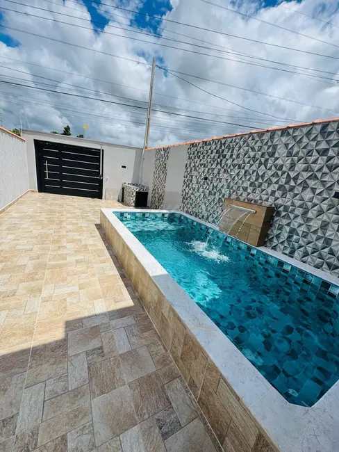 Foto 5 de Casa com 2 quartos à venda, 154m2 em Itanhaem - SP