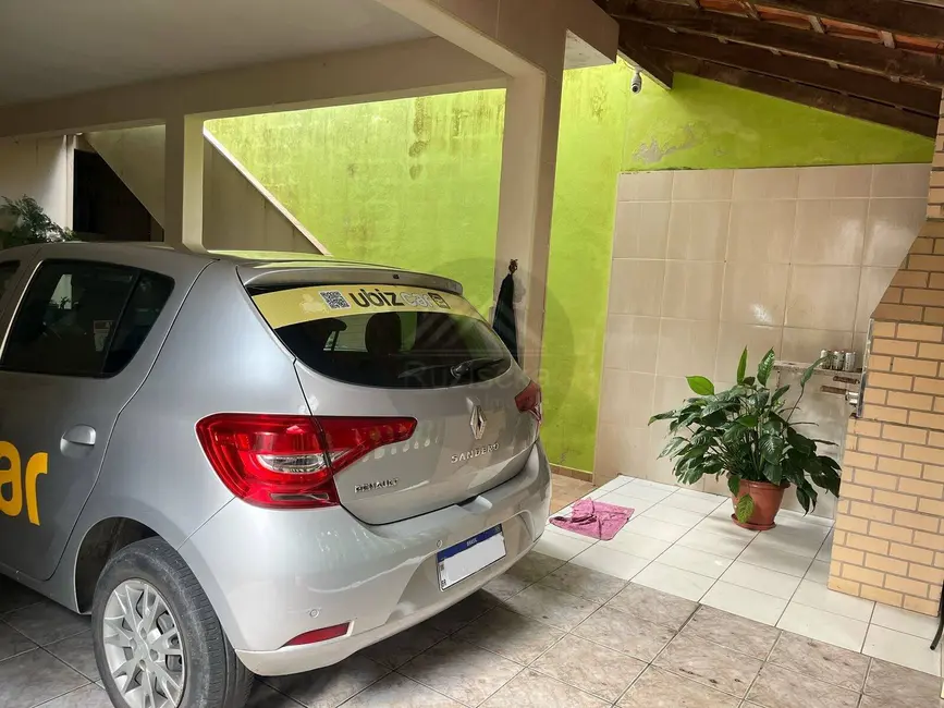 Foto 2 de Casa com 4 quartos à venda, 140m2 em Itanhaem - SP