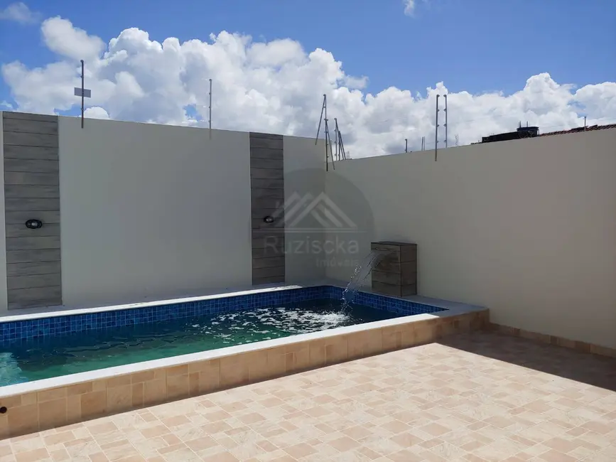 Foto 4 de Casa com 2 quartos à venda, 180m2 em Itanhaem - SP