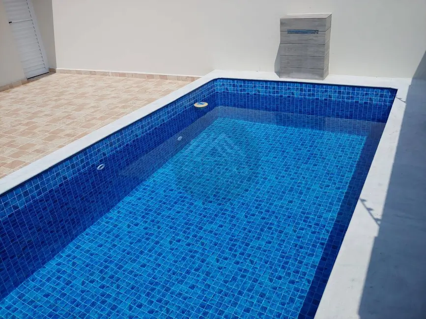 Foto 7 de Casa com 2 quartos à venda, 180m2 em Itanhaem - SP