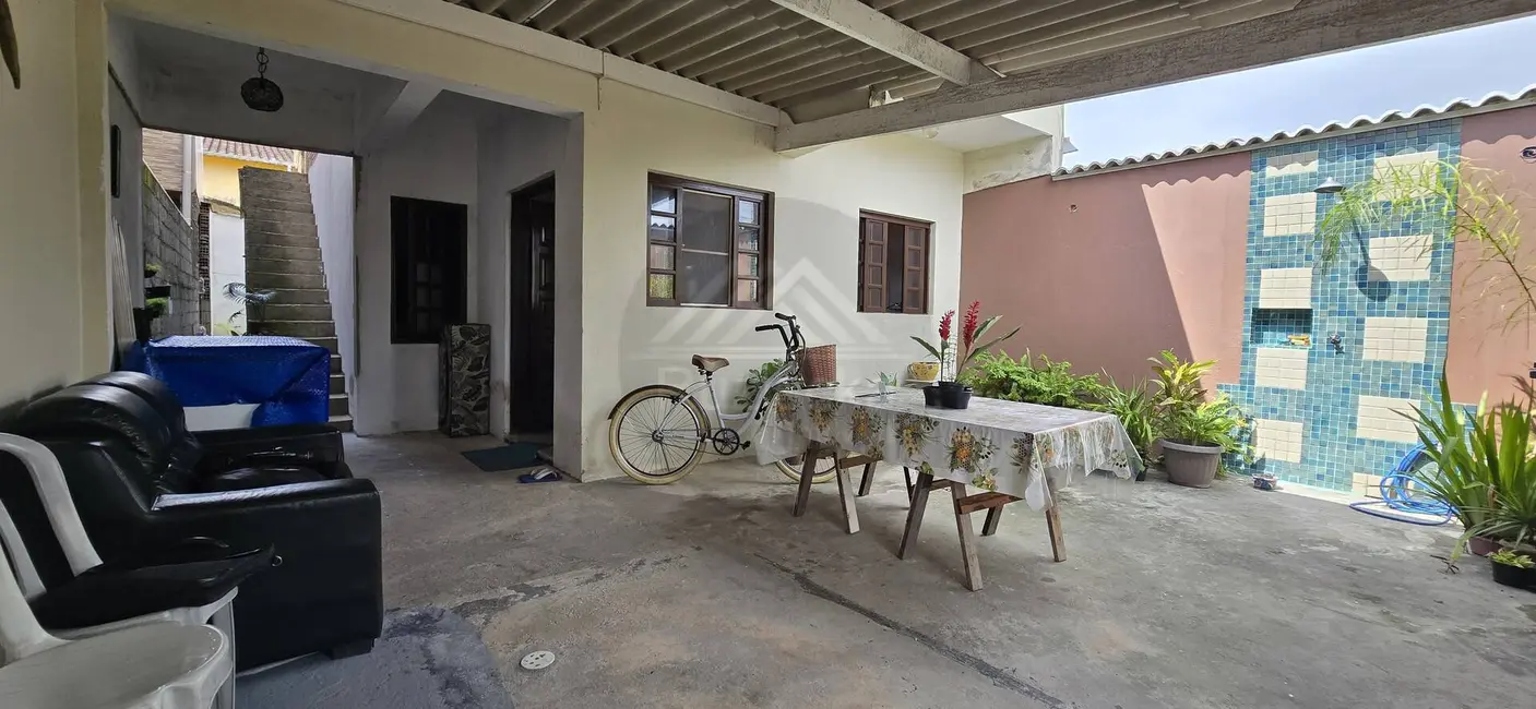 Foto 1 de Casa com 2 quartos à venda, 130m2 em Itanhaem - SP