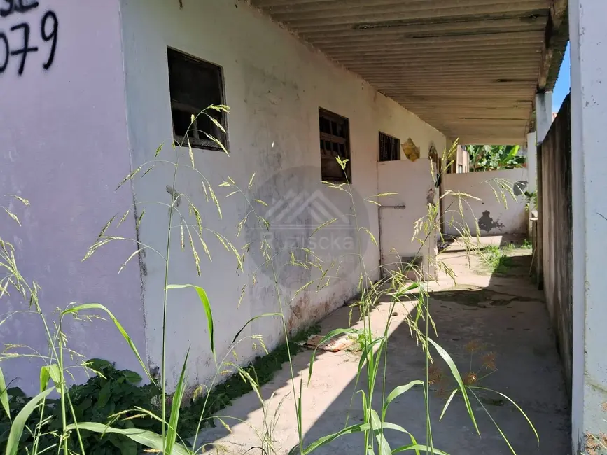 Foto 4 de Casa com 3 quartos à venda, 352m2 em Itanhaem - SP