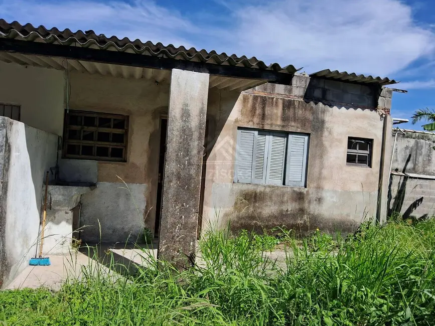 Foto 2 de Casa com 3 quartos à venda, 352m2 em Itanhaem - SP