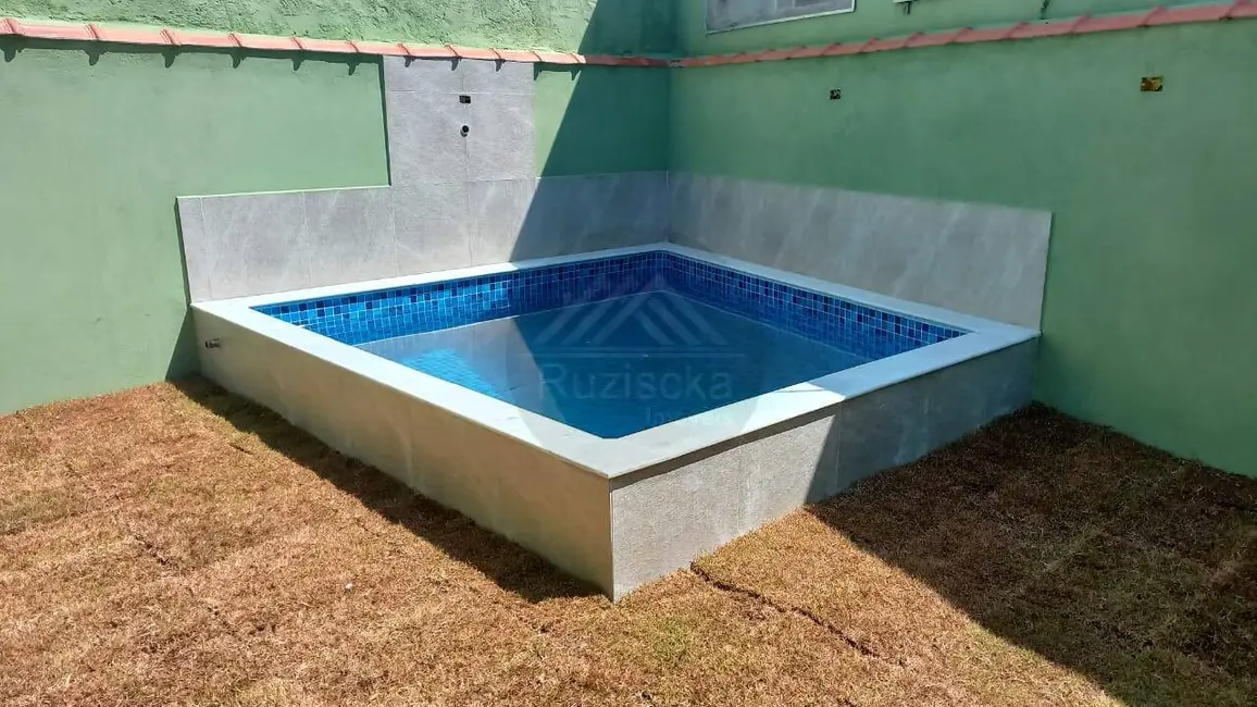 Foto 6 de Casa com 2 quartos à venda, 169m2 em Itanhaem - SP