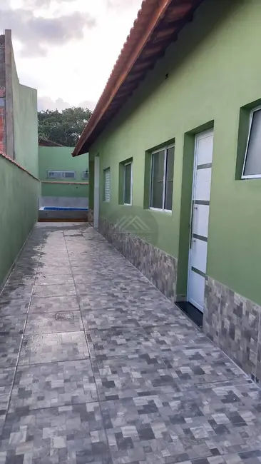 Foto 4 de Casa com 2 quartos à venda, 169m2 em Itanhaem - SP