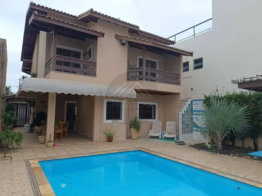 Foto 2 de Casa com 5 quartos à venda, 370m2 em Itanhaem - SP