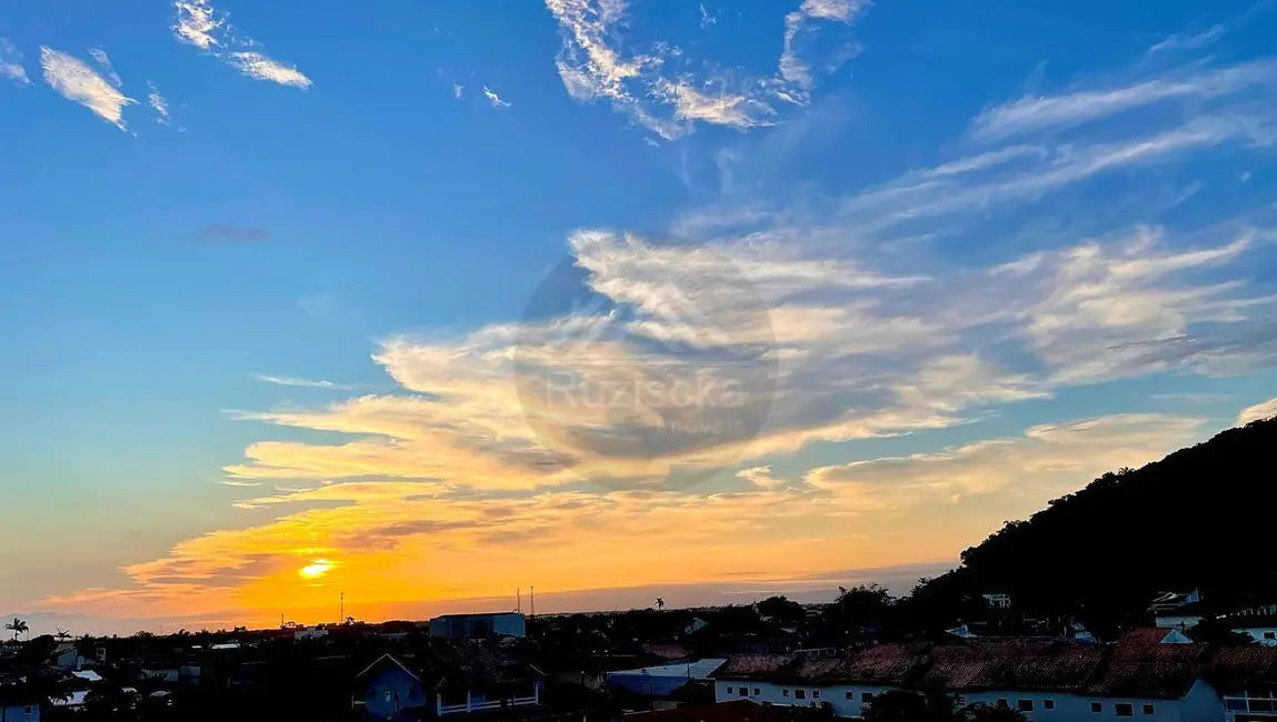 Foto 5 de Apartamento com 3 quartos à venda, 93m2 em Itanhaem - SP