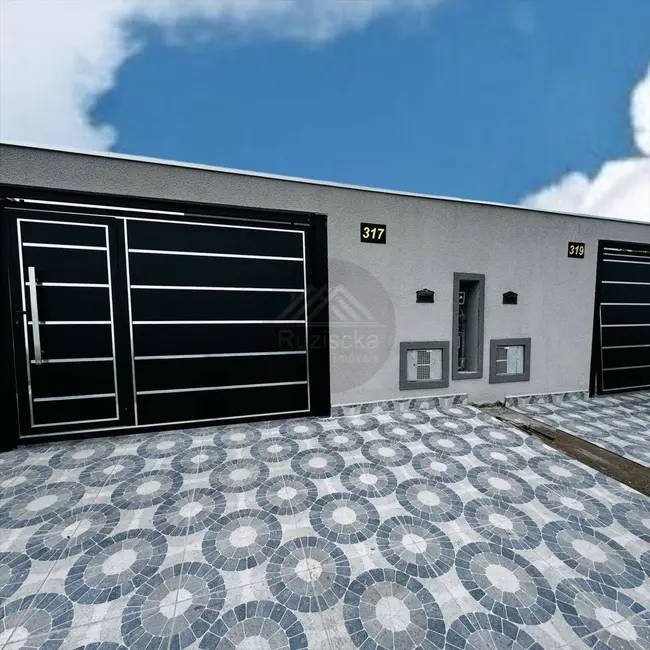 Foto 1 de Casa com 2 quartos à venda, 177m2 em Itanhaem - SP