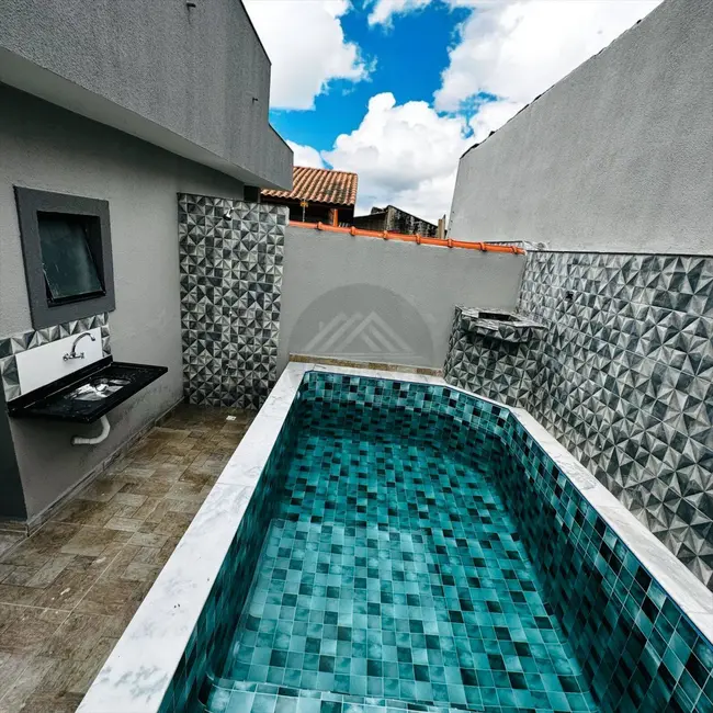 Foto 2 de Casa com 2 quartos à venda, 177m2 em Itanhaem - SP