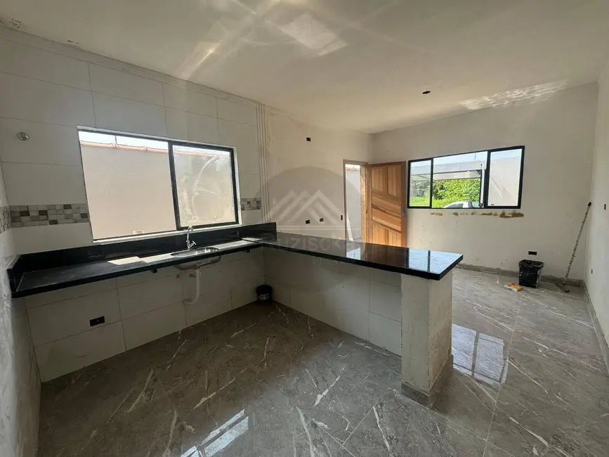 Foto 9 de Casa com 2 quartos à venda, 177m2 em Itanhaem - SP