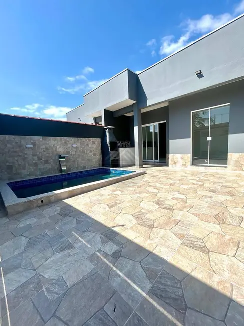 Foto 4 de Casa com 2 quartos à venda, 125m2 em Mongagua - SP