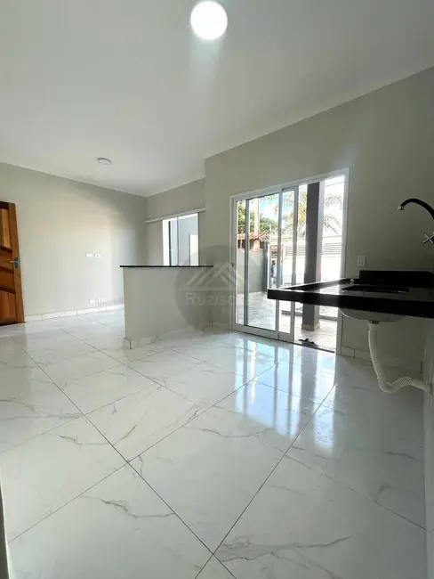 Foto 8 de Casa com 2 quartos à venda, 125m2 em Mongagua - SP