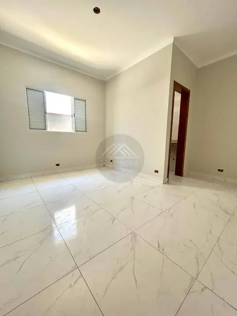 Foto 6 de Casa com 2 quartos à venda, 125m2 em Mongagua - SP