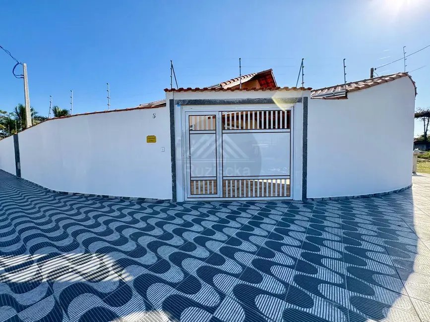 Foto 1 de Casa com 2 quartos à venda, 171m2 em Itanhaem - SP