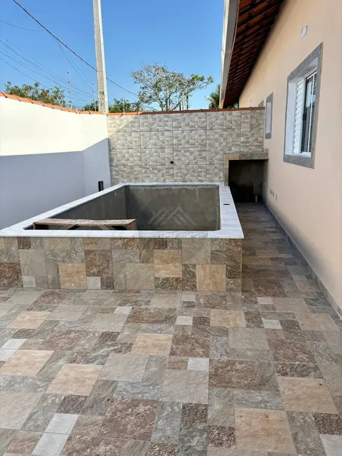 Foto 7 de Casa com 2 quartos à venda, 171m2 em Itanhaem - SP