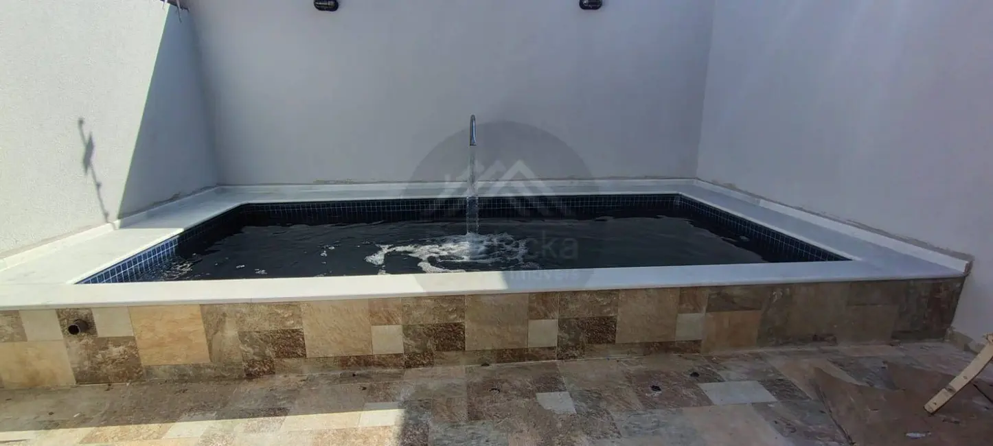 Casa com 2 quartos à venda, 125m2 em Itanhaem - SP - imagem 4 Foto 4 de Casa com 2 quartos à venda, 125m2 em Itanhaem - SP