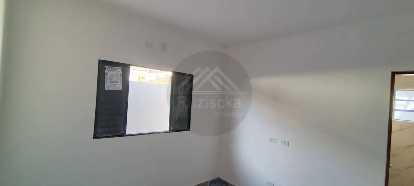 Casa com 2 quartos à venda, 125m2 em Itanhaem - SP - imagem 5 Foto 5 de Casa com 2 quartos à venda, 125m2 em Itanhaem - SP