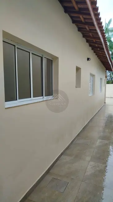 Foto 6 de Casa com 2 quartos à venda, 155m2 em Itanhaem - SP