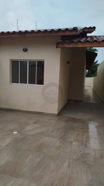 Foto 3 de Casa com 2 quartos à venda, 155m2 em Itanhaem - SP