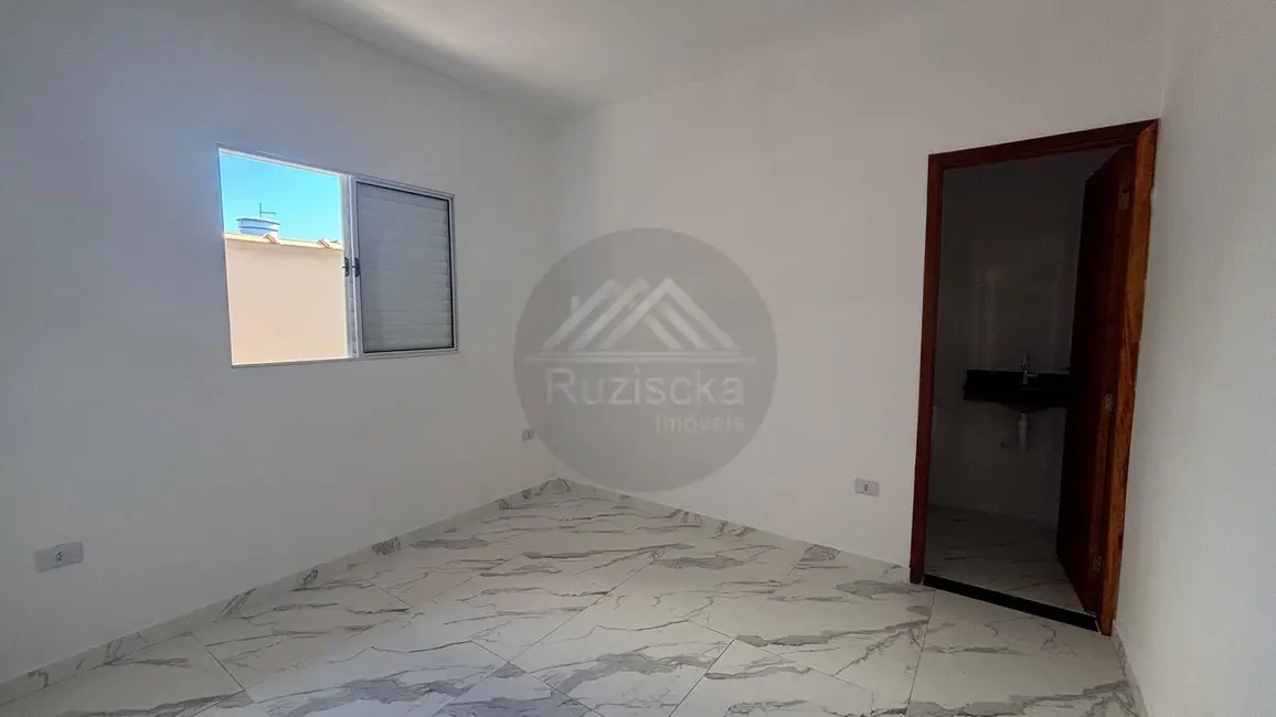 Foto 4 de Casa com 2 quartos à venda, 125m2 em Itanhaem - SP