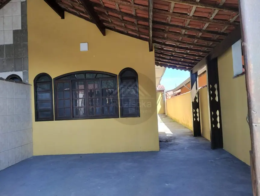 Foto 1 de Casa com 2 quartos à venda, 125m2 em Itanhaem - SP