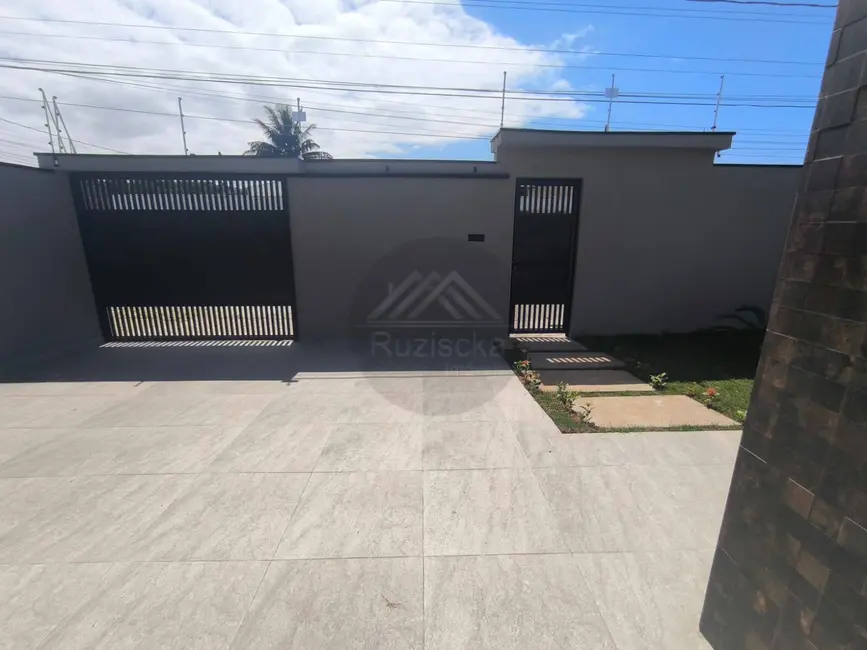 Foto 3 de Casa com 3 quartos à venda, 300m2 em Itanhaem - SP