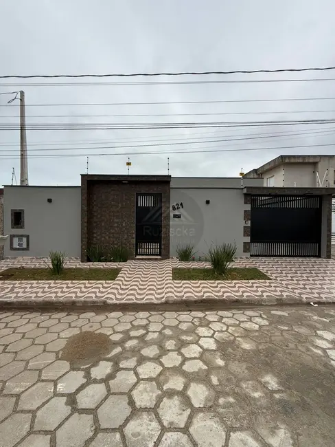 Foto 1 de Casa com 3 quartos à venda, 300m2 em Itanhaem - SP