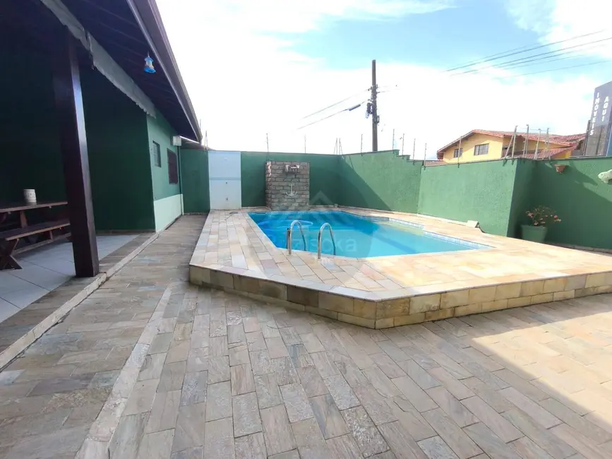 Foto 9 de Casa com 4 quartos à venda, 387m2 em Itanhaem - SP