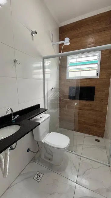 Foto 8 de Casa com 3 quartos à venda, 200m2 em Mongagua - SP