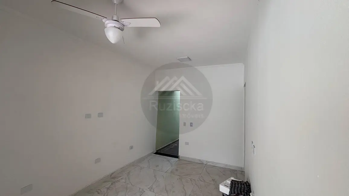 Foto 9 de Casa com 2 quartos à venda, 138m2 em Mongagua - SP