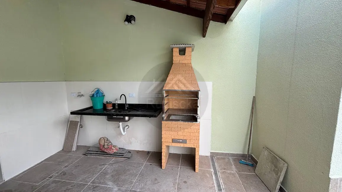 Foto 3 de Casa com 2 quartos à venda, 138m2 em Mongagua - SP