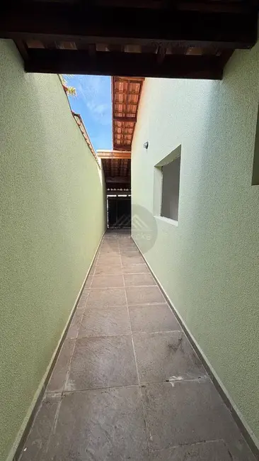 Foto 4 de Casa com 2 quartos à venda, 138m2 em Mongagua - SP