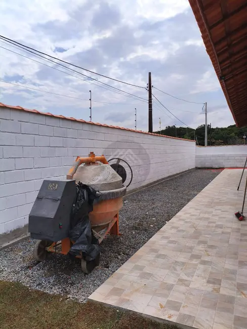 Foto 8 de Casa com 2 quartos à venda, 150m2 em Itanhaem - SP
