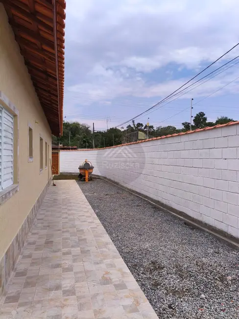 Foto 7 de Casa com 2 quartos à venda, 150m2 em Itanhaem - SP