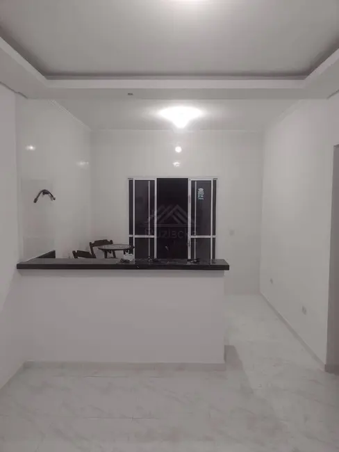 Foto 4 de Casa de Condomínio com 2 quartos à venda, 48m2 em Itanhaem - SP