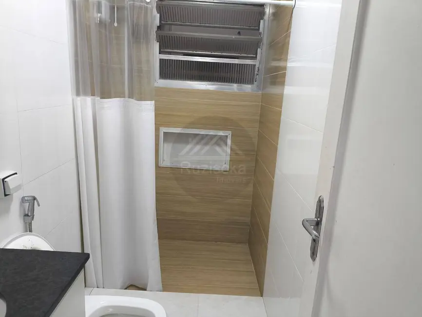 Foto 4 de Apartamento com 1 quarto à venda, 50m2 em Centro, Itanhaem - SP