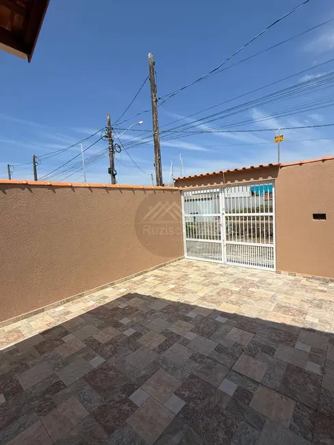 Foto 7 de Casa com 2 quartos à venda, 180m2 em Itanhaem - SP