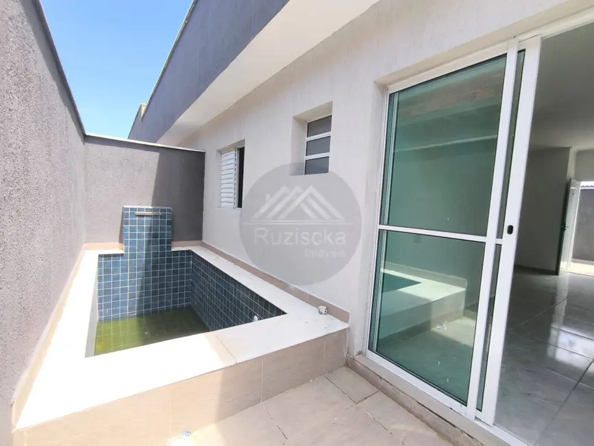 Casa de Condomínio com 2 quartos à venda, 102m2 em Itanhaem - SP - imagem 9 Foto 9 de Casa de Condomínio com 2 quartos à venda, 102m2 em Itanhaem - SP