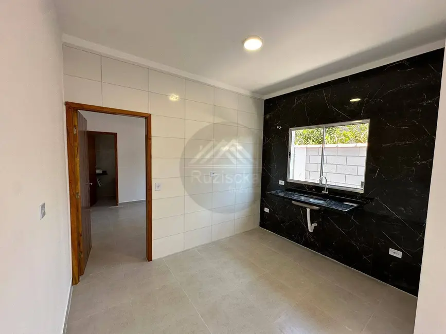 Foto 8 de Casa com 2 quartos à venda, 125m2 em Itanhaem - SP