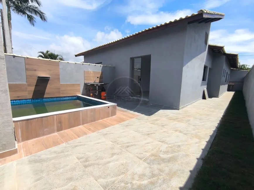 Casa com 2 quartos à venda, 140m2 em Itanhaem - SP - imagem 1 Foto 1 de Casa com 2 quartos à venda, 140m2 em Itanhaem - SP