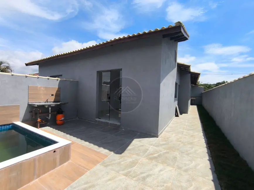 Casa com 2 quartos à venda, 140m2 em Itanhaem - SP - imagem 2 Foto 2 de Casa com 2 quartos à venda, 140m2 em Itanhaem - SP