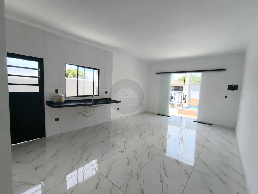 Casa com 2 quartos à venda, 140m2 em Itanhaem - SP - imagem 9 Foto 9 de Casa com 2 quartos à venda, 140m2 em Itanhaem - SP