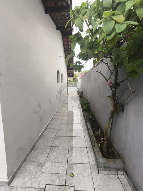 Foto 5 de Casa com 3 quartos à venda, 260m2 em Itanhaem - SP