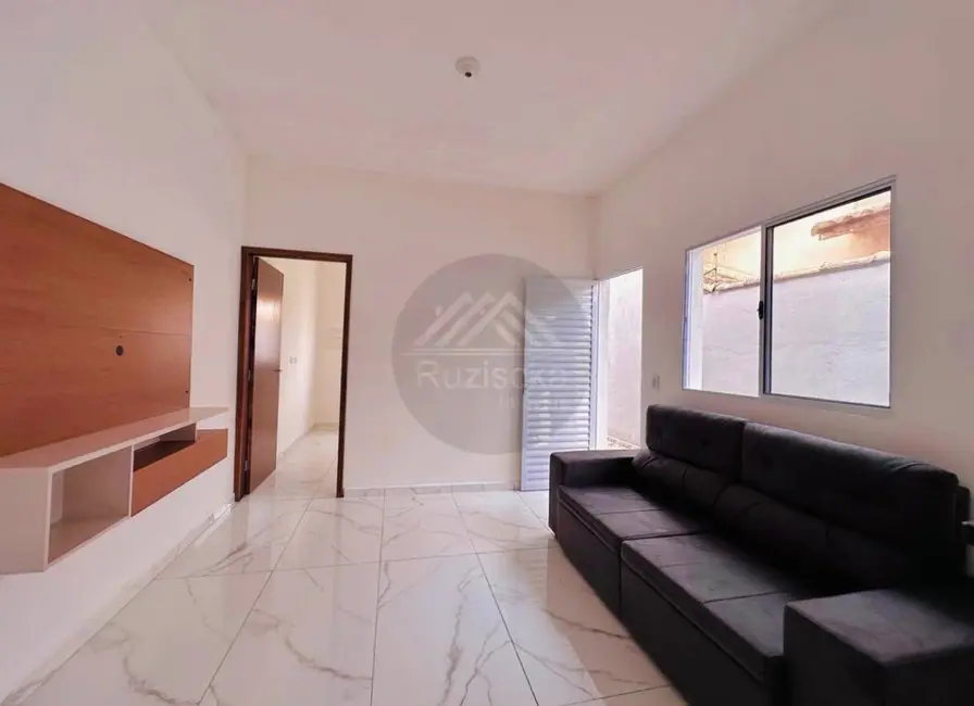 Foto 7 de Casa com 2 quartos à venda, 125m2 em Itanhaem - SP