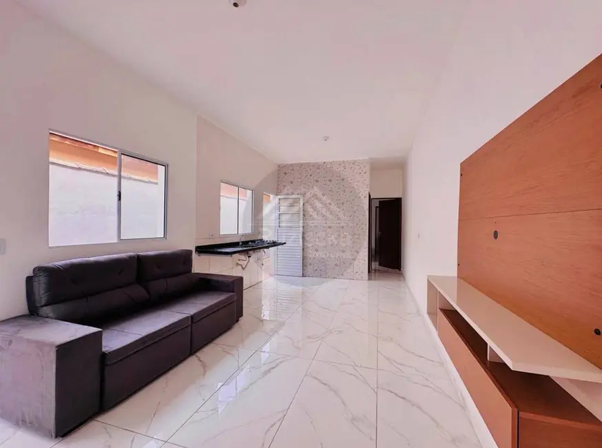 Foto 6 de Casa com 2 quartos à venda, 125m2 em Itanhaem - SP