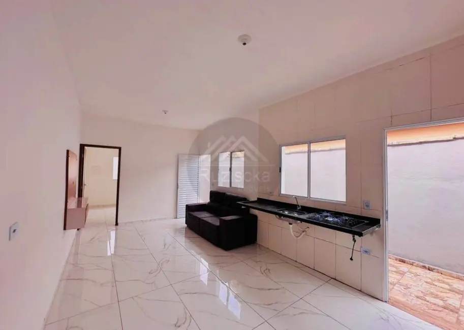 Foto 4 de Casa com 2 quartos à venda, 125m2 em Itanhaem - SP