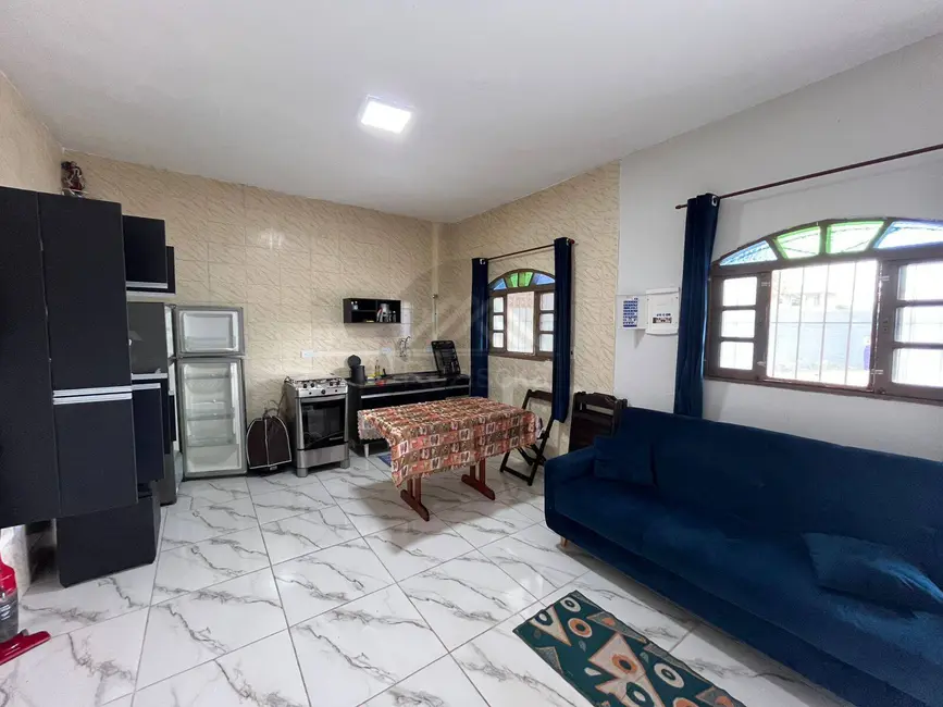 Casa com 1 quarto à venda, 308m2 em Itanhaem - SP - imagem 4 Foto 4 de Casa com 1 quarto à venda, 308m2 em Itanhaem - SP