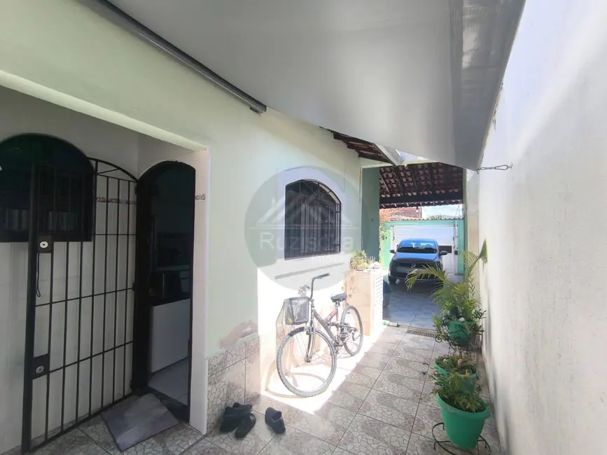 Foto 9 de Casa com 2 quartos à venda, 156m2 em Itanhaem - SP