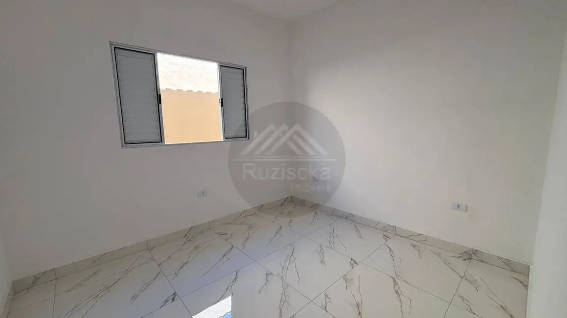 Foto 5 de Casa com 2 quartos à venda, 125m2 em Itanhaem - SP